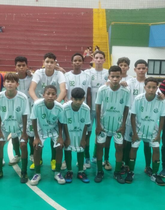 Alunos da rede municipal de Casa Nova conquistam classificação na Pré-Copa TV Grande Rio de Futsal
