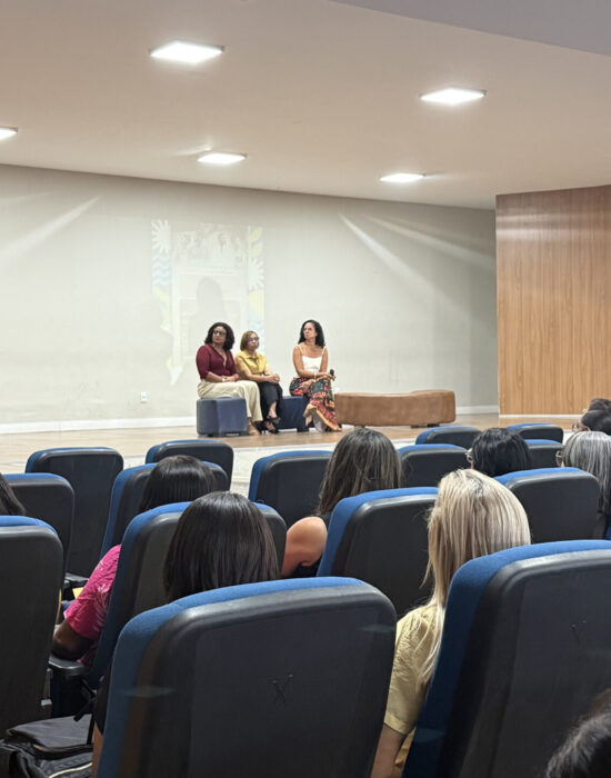 Prefeitura de Juazeiro fortalece educação antirracista com palestras e formações pelo mês da Abolição da Escravatura