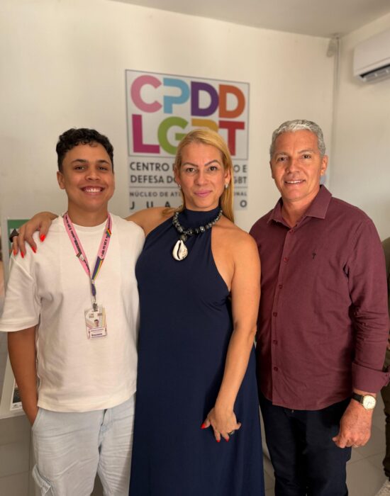 Vice-prefeito Tiano Félix recebe secretária nacional LGBTQIA+ em Juazeiro e reafirma compromisso da gestão com políticas de diversidade