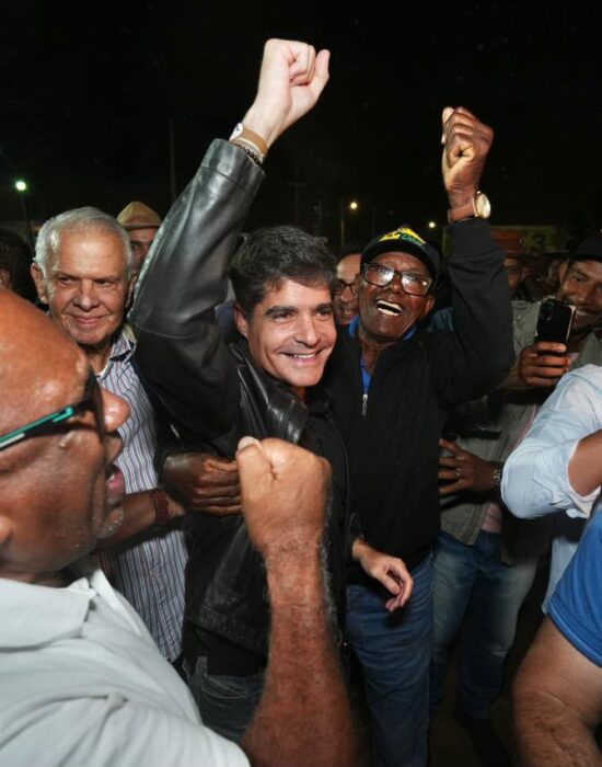 ACM Neto tem nova maratona pelo interior neste final de semana e vai a cinco municípios da Bahia