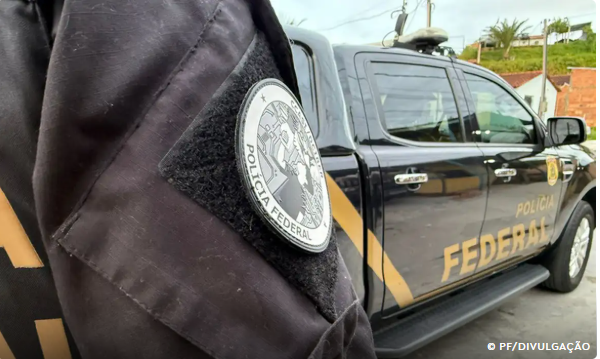 Operação da Policia Federal combate núcleo financeiro do Comando Vermelho