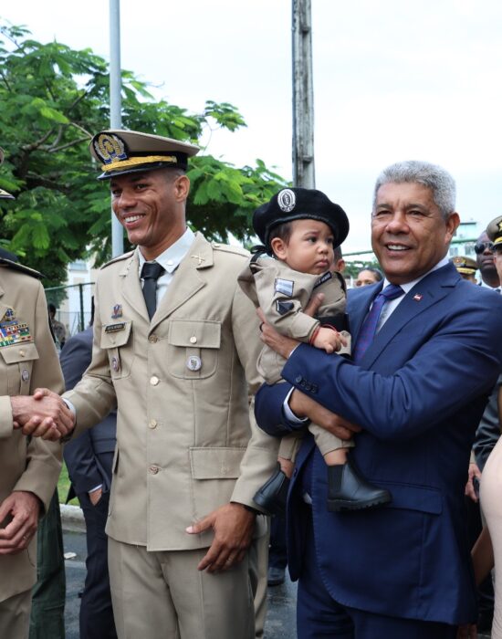 Formatura de 1.441 novos policiais militares fortalece segurança pública na Bahia