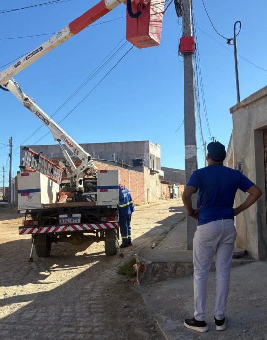 Gleidson Azevedo viabiliza iluminação em LED para Jardim das Acácias e reforça compromisso com as comunidades