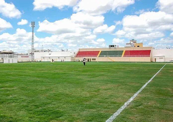 Copa do Mundo de Futebol de Base abre oportunidades para jovens atletas em Juazeiro (BA)