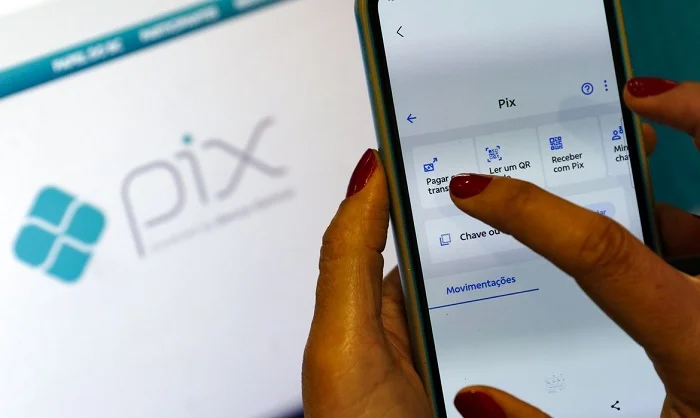 Pix por aproximação passa a mostrar saldo antes do pagamento