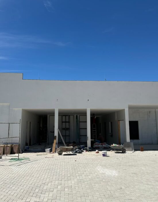 Gestão Anisio Viana investe mais de R$ 3 milhões na construção de creche e UBS no Bairro São Francisco