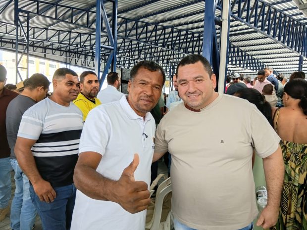 Prefeito Murilo Bomfim viabiliza projeto de extensão da Adutora do Forró para levar água para quem precisa na zona rural