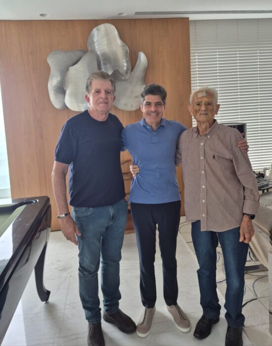 Ex-prefeitos de Caetité declaram apoio a ACM Neto: “De corpo, alma e coração”