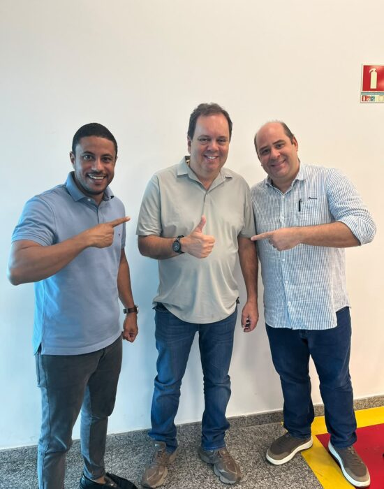 Elmar ganha reforço de peso em Juazeiro com adesão do ex-vereador e advogado Renato Brandão
