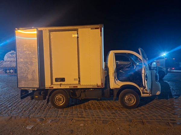 CIPE Caatinga intercepta comboio, apreende drogas e prende quatro pessoas na BR-116