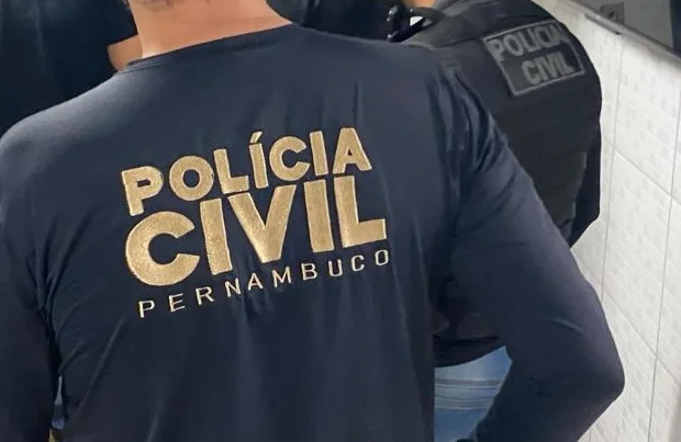 Neta é presa por espancar avô de 88 anos até a morte para comprar drogas no Cabo de Santo Agostinho (PE)