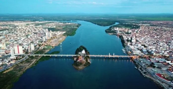 IBGE divulga nova estimativa e Petrolina (PE) e Juazeiro (BA) ultrapassam 680 mil habitantes