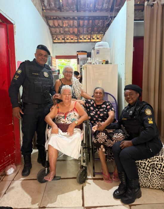 Após 40 anos, amizade é reatada em Juazeiro com apoio da GCM e da assistência social do município