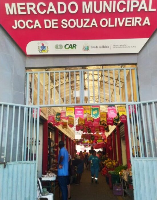 Prefeitura de Juazeiro convoca permissionários com boxes inativos no Mercado Joca de Souza Oliveira para regularizar situação