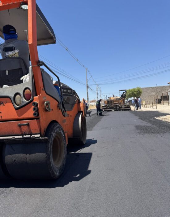 Ruas de Futuro: Pavimentação em CBUQ é realizada na Avenida Variante da Diocese e melhora ligação com a BA-210