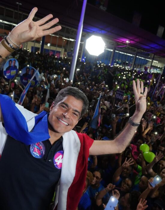 ACM Neto lidera disputa pelo governo da Bahia e venceria eleição no primeiro turno, aponta pesquisa