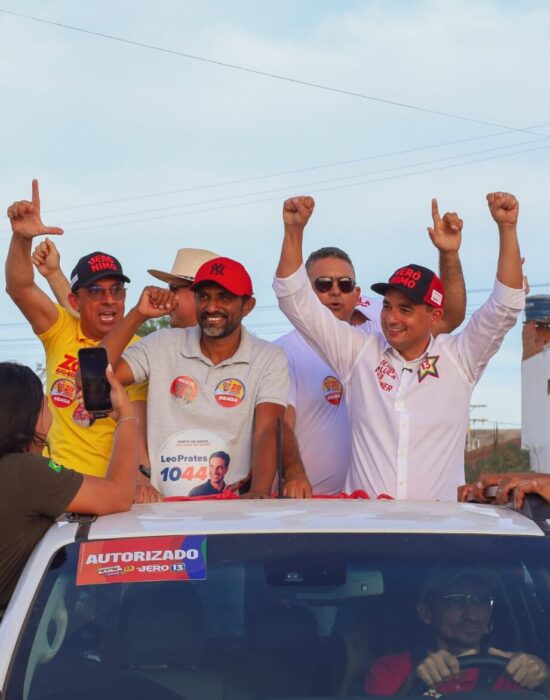 Força da parceria entre Andrei, Jerônimo e Lula ganha as ruas de Juazeiro na última semana de campanha
