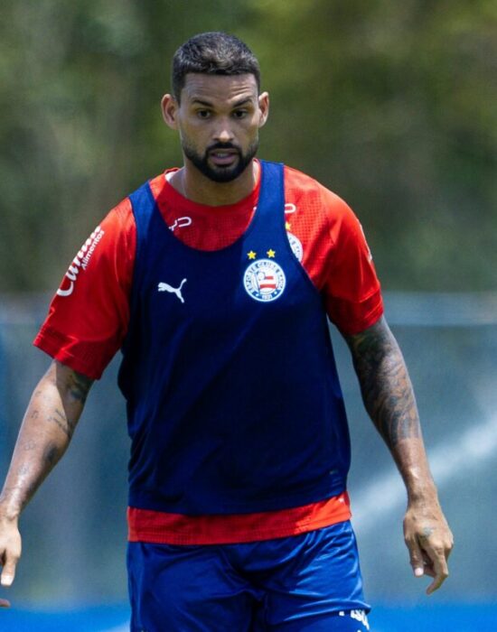 Willian José é cortado pelo Bahia após ataque ao Nordeste