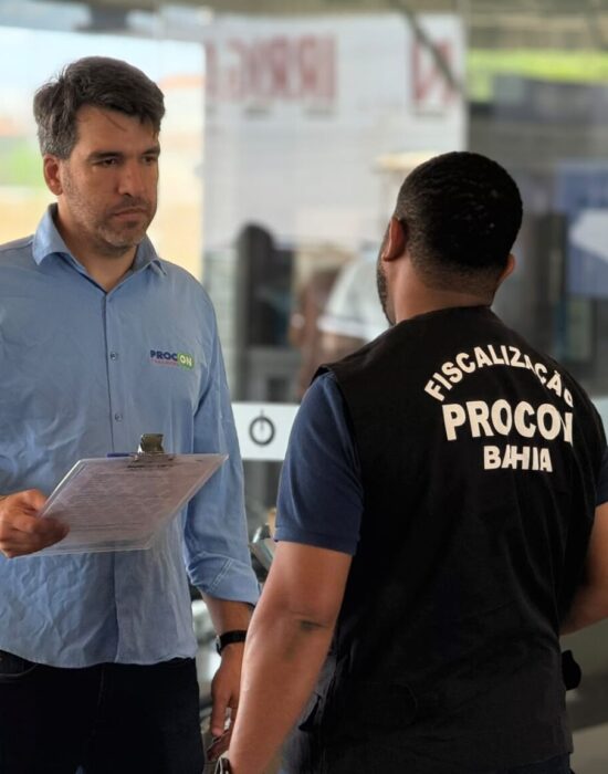 Procon de Juazeiro realiza operação “Vote e Volte” para fiscalizar gratuidade no transporte durante eleições